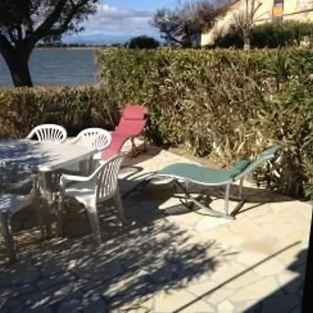 2 Pieces Climatise, Terrasse, Parking, Face Au Marin, A 900m De La - Port - Fr-1-81-66 Apartment